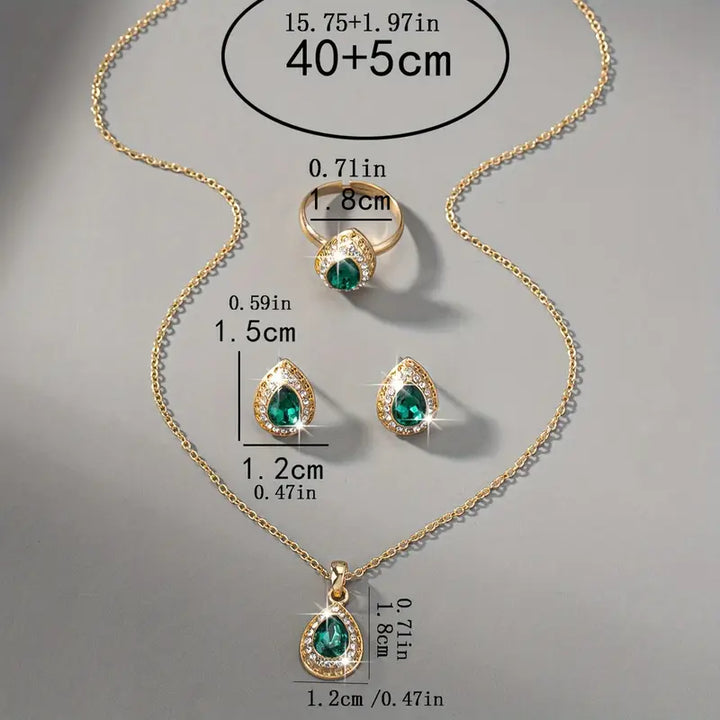 Noémie Glastra Gold Jewelry Set