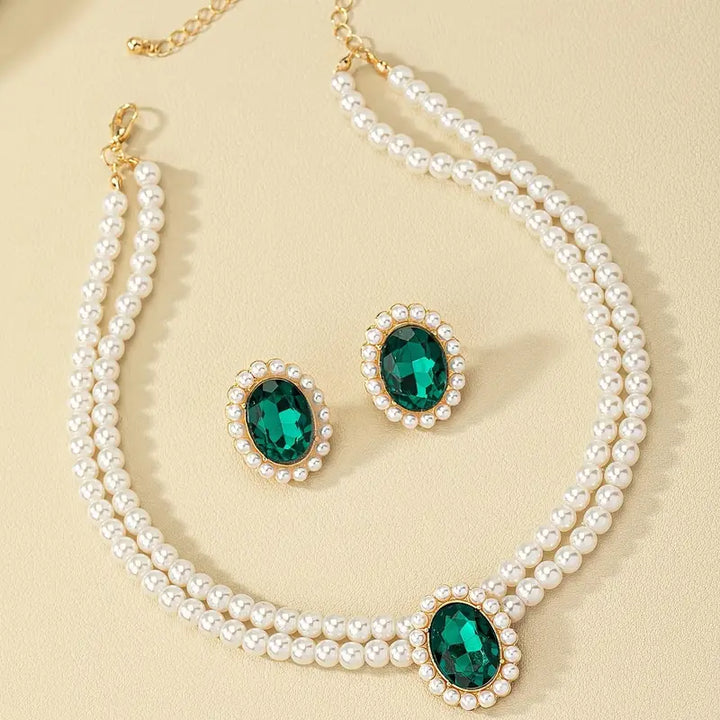 Evelina Marchand Emerald & Gold Jewelry