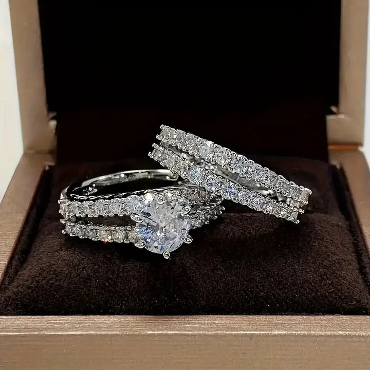 Gold Eternal Radiance Ring Collection