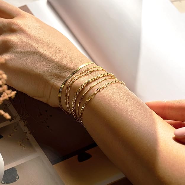 Gold Isabella Vernetta Bracelet Set
