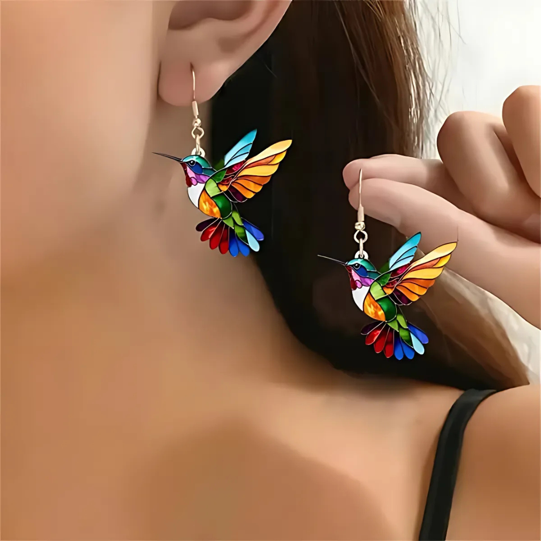 Beautiful Hummingbird Necklace with Bonus Earrings – Limited Time Offer