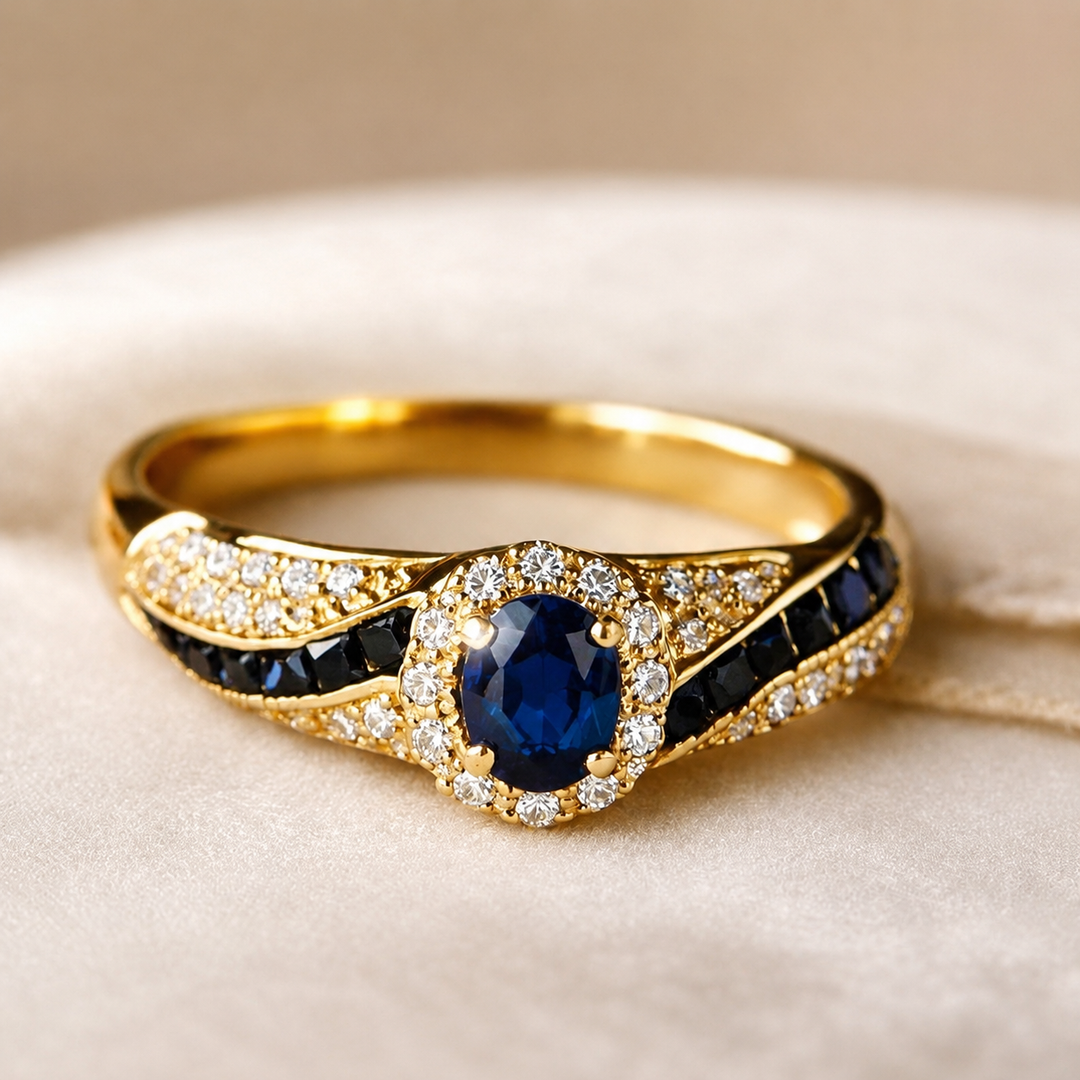 Kavella Noctazure Gold Ring