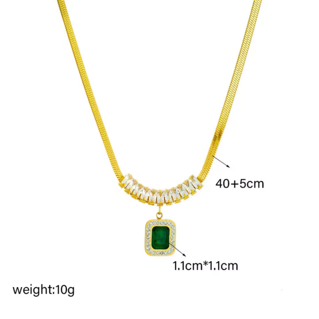 Isolde Ravaryn Jewelry Set