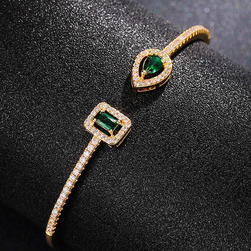Gold Caruso Bracelet by Verdeira
