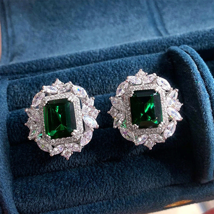 Vivessa Elvryn White Gold Earrings