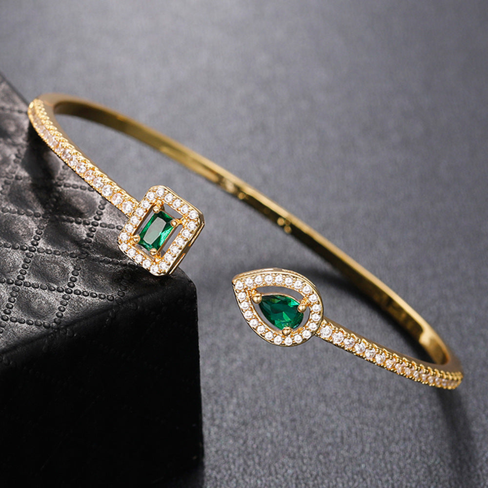 Gold Caruso Bracelet by Verdeira
