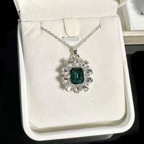Meliora Brenswyn Necklace