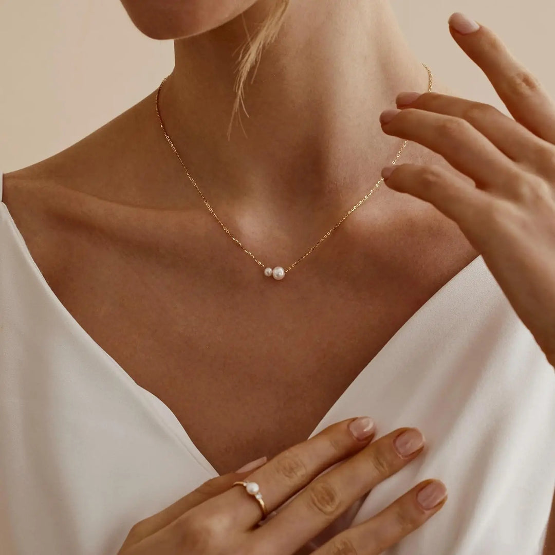 Dainty Pearl Drop Necklace