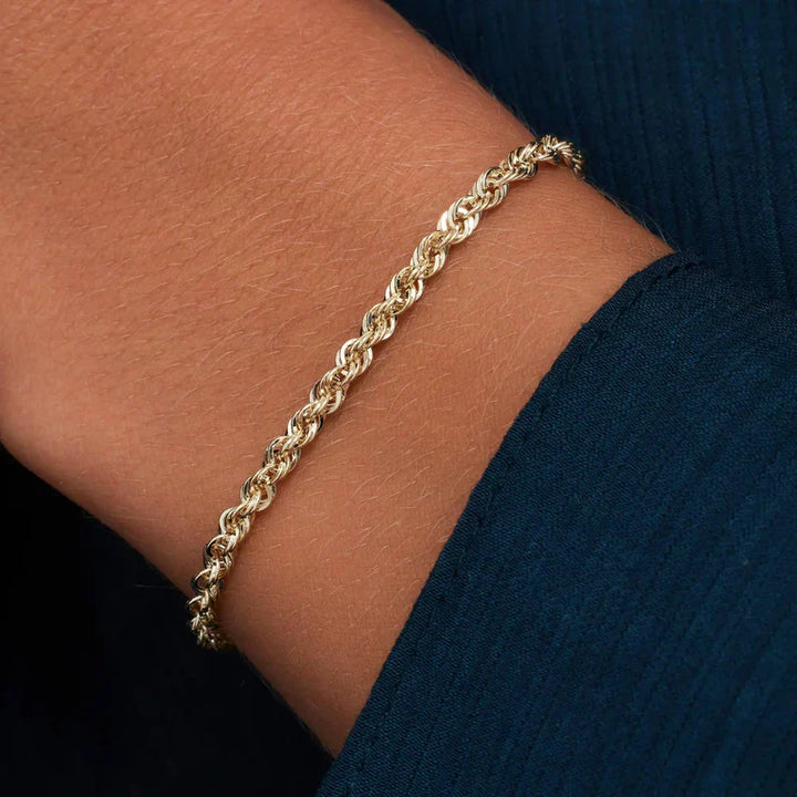 Gold Twisted Chain Bracelet
