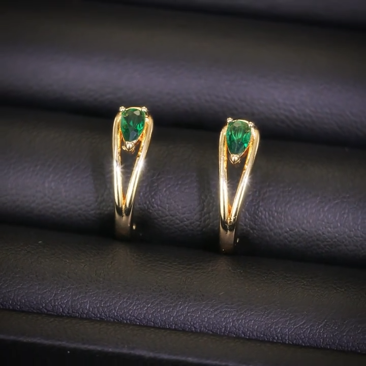 Gold Amara Lavigne Earrings